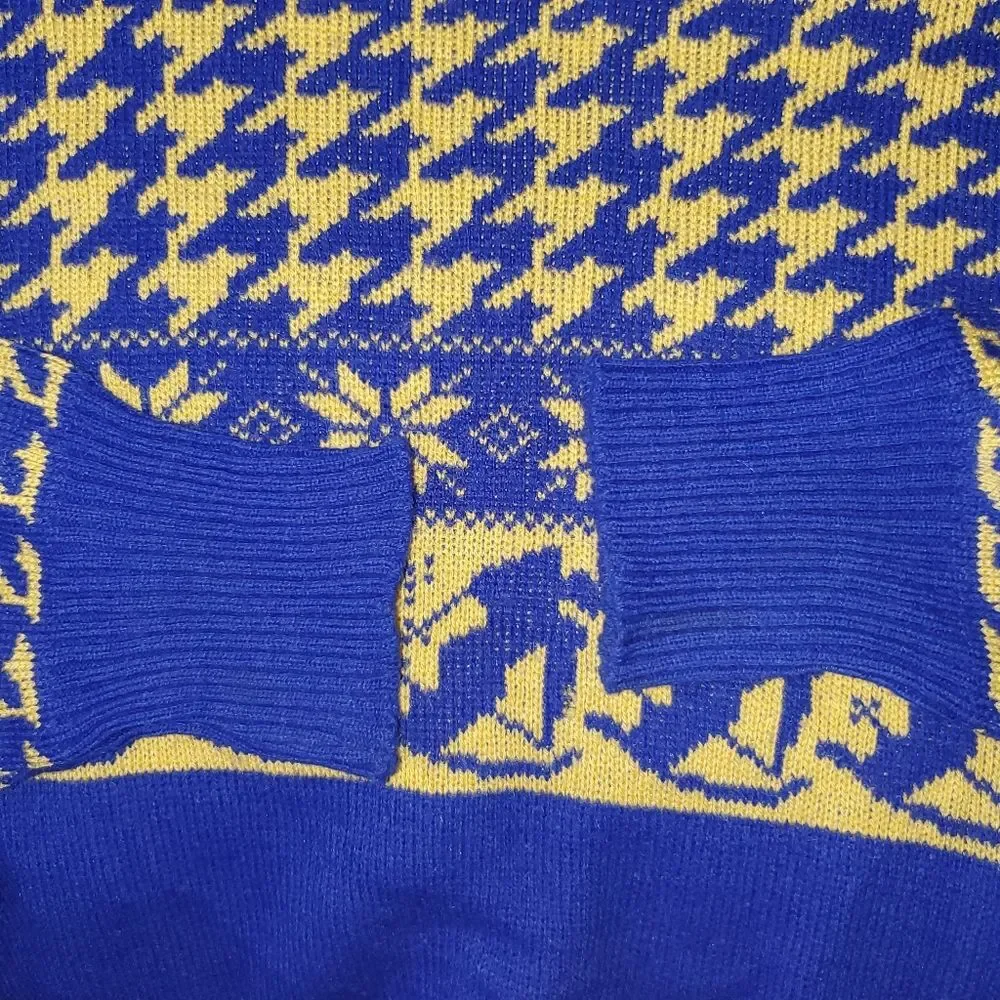 Vintage Men's Ski Skier Sweater Wool Blend Retro Ski Lodge Size L